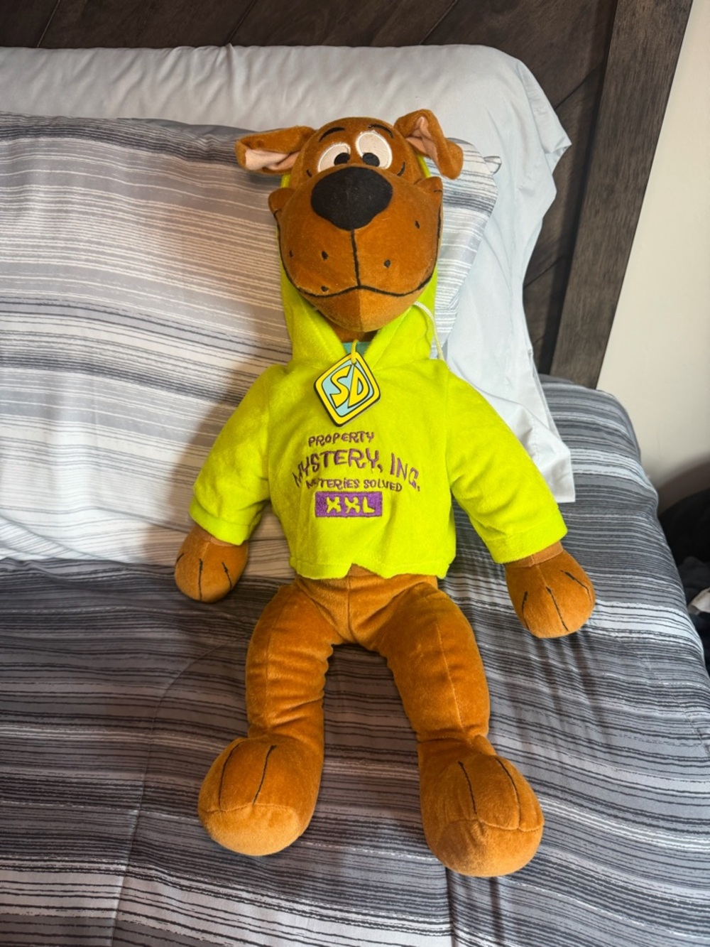 Scooby-Doo Plush in Bright Green Hoodie